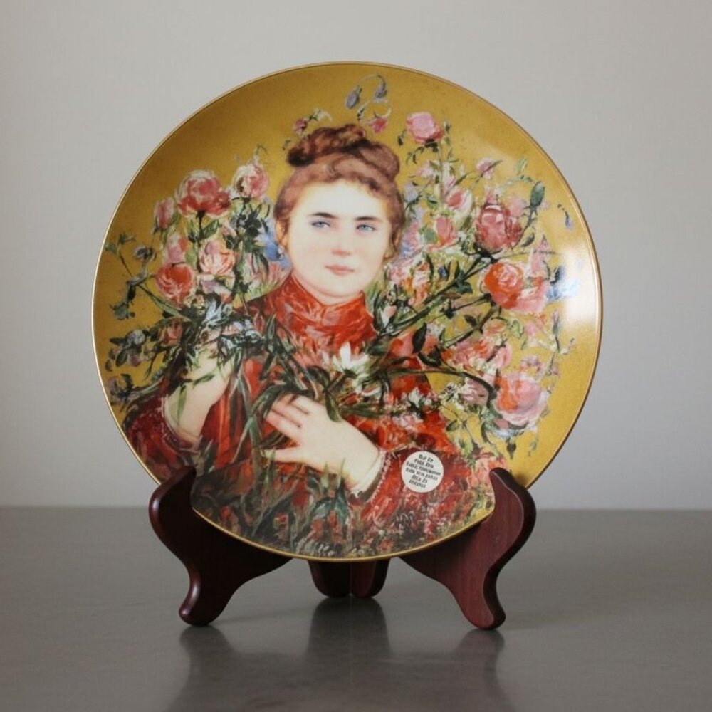 Edna Hibel #5631 Collectable Plate Vintage 1987 Rose Third Edition Floral Girl